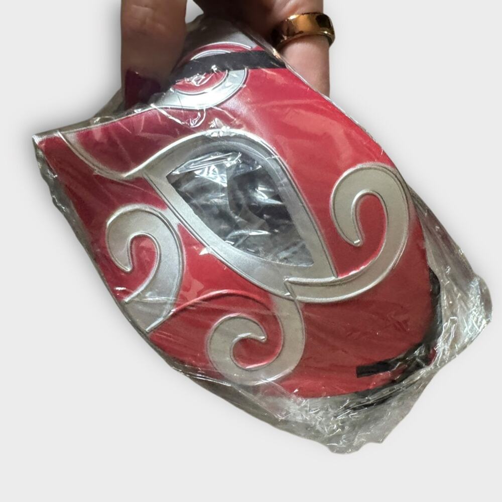 NEW 16 pack masquerade masks - Picture 3 of 6